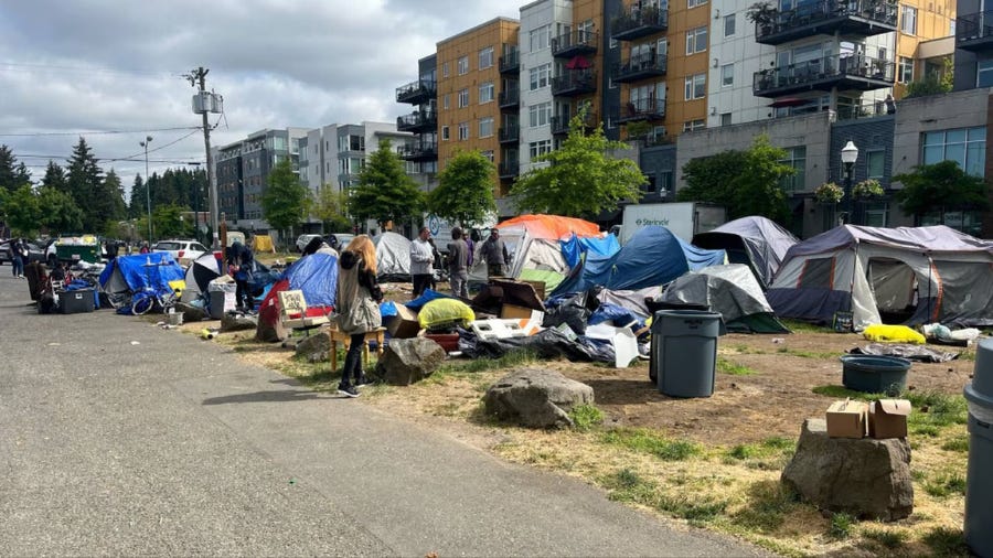 Burien public camping ban enacted by city council