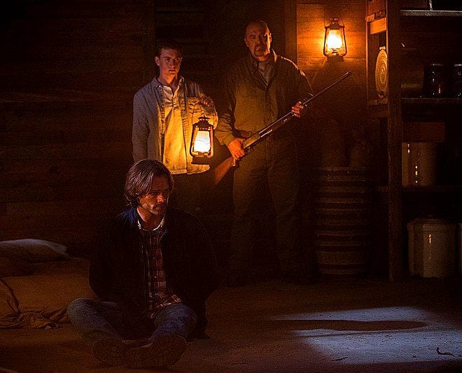 gig morton elijah with jared padalecki supernatural 2016 gig morton elijah with jared padalecki supernatural 2016