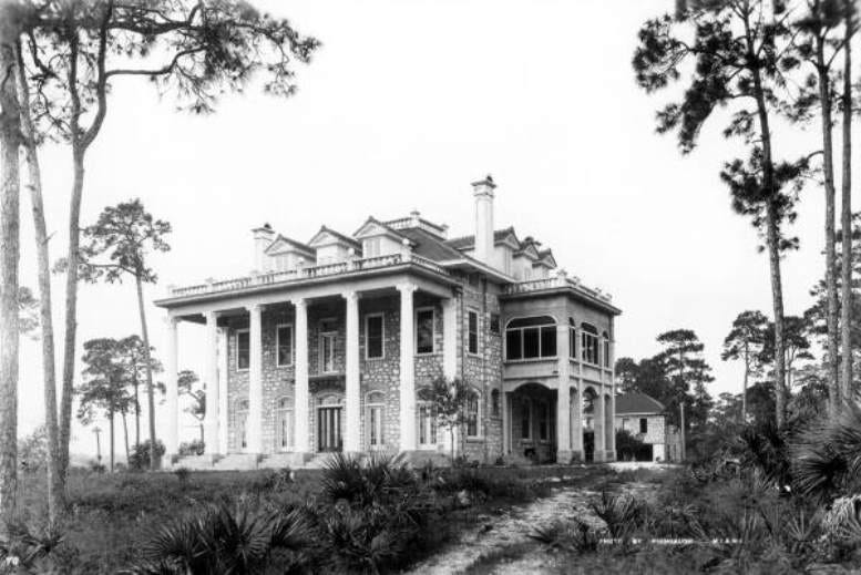 John Sewell’s Halissee Hall in 1912. Courtesy of Florida State Archives.