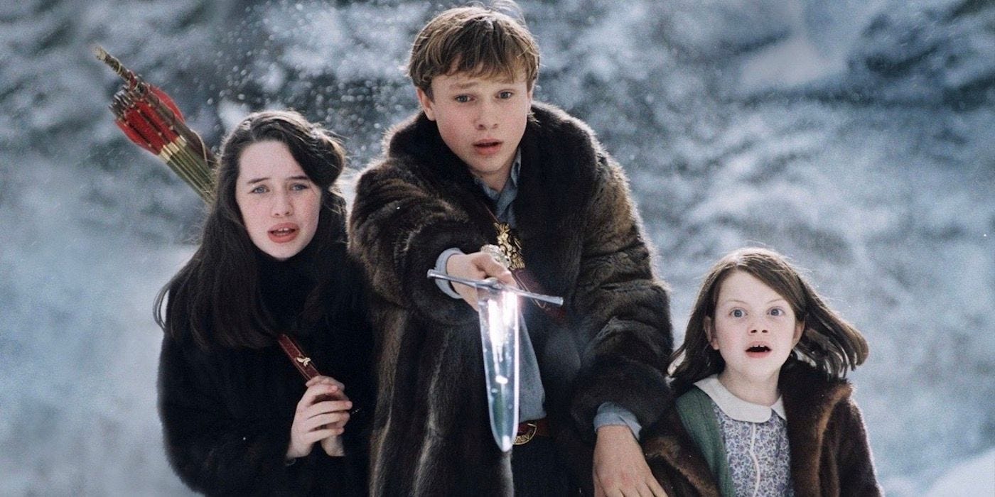 What Order Greta Gerwig's Chronicles Of Narnia Movies Should Happen In (It  Can't Copy Disney's $1.58 Billion Franchise)