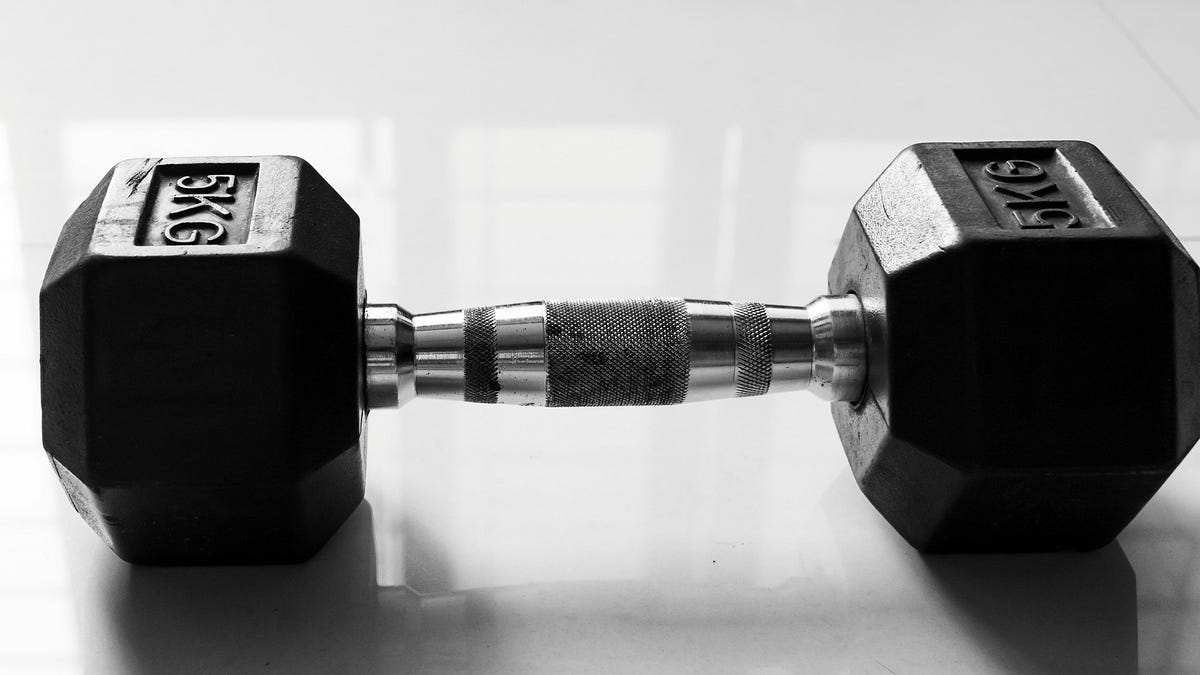 Barbell-Shaped Product Roles (5 minute read)