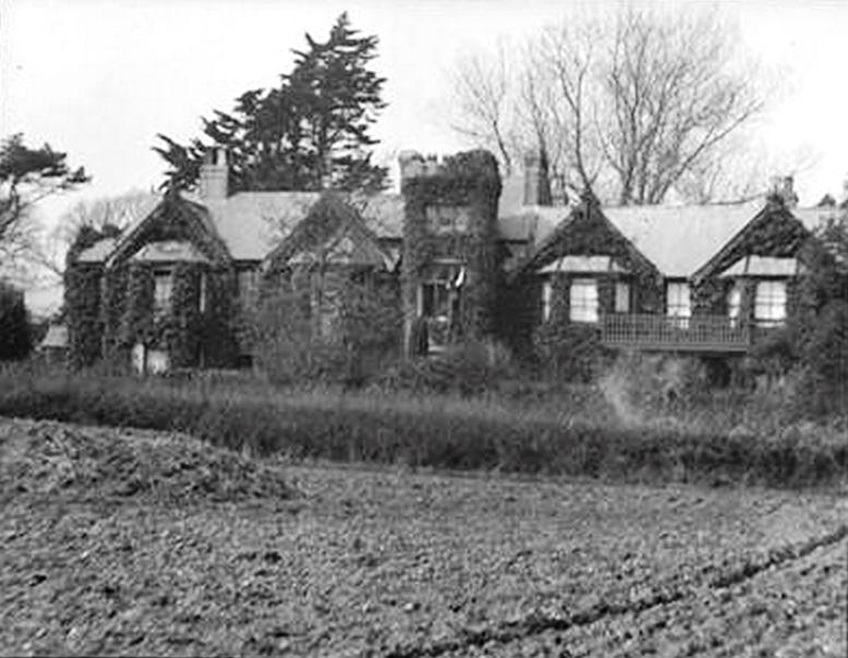 Victorian Musings: Dimbola Lodge home of Julia Margaret Cameron in ...