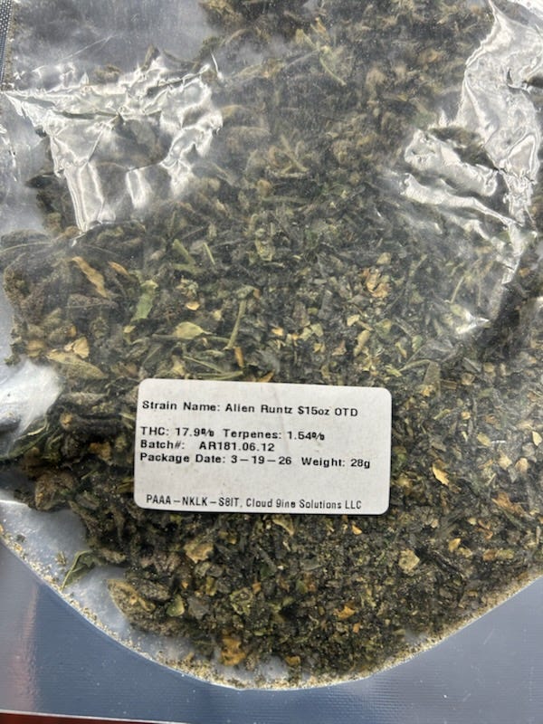May be an image of tea and text that says 'Strain Name: Alien Runtz $15oz OTD THC: 17.9/ Terpenes: 1.549/b Batch#: AR181.06.12 Package Date: 3- 3-19-26 Weight: 28g PAAA-NKLK S8IT Cloud 9ine Solutions LLC'