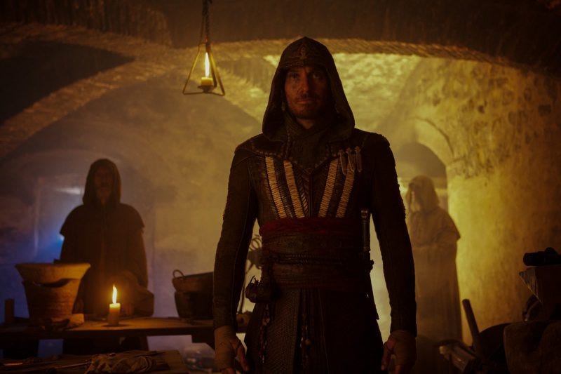 michael fassbinder assassins creed action images 2016 movie 1600x1066 001 michael fassbinder assassins creed action images 2016 movie 1600x1066 001