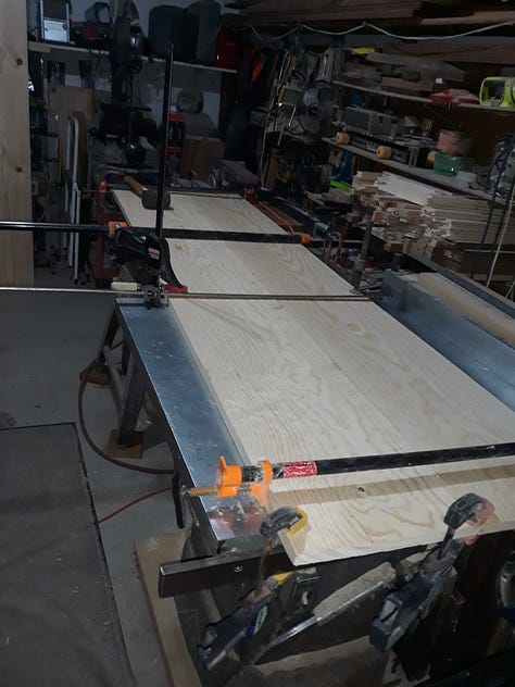 A real "pine box" for Real-Eye-Zing-Art