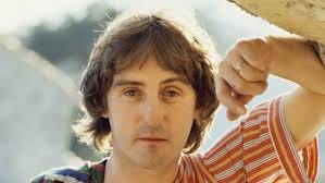 Denny Laine, co-founder of bands Wings and The Moody Blues, dies | CNN