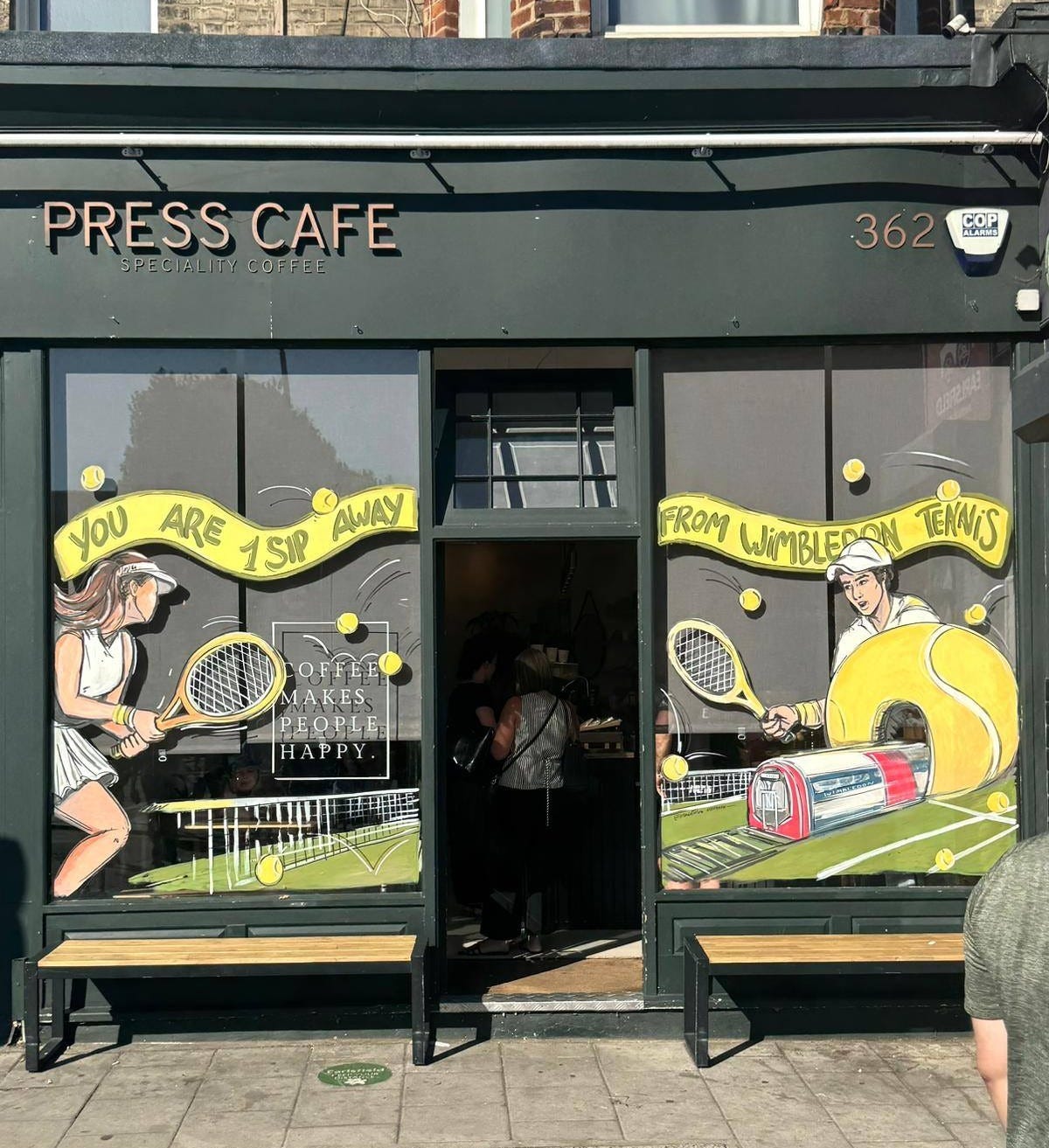 May be an image of 2 people and text that says "4H 星 라버러 M PRESSCAFE PRESS CAFE SPECIALITYCOFFEE COFFEE 362 362 COP ATAЙMK you ARE 1SR AAy FROM FROM WiMBLEDON TENNIS OFFLE AKES PEOPLE HAPPY,"