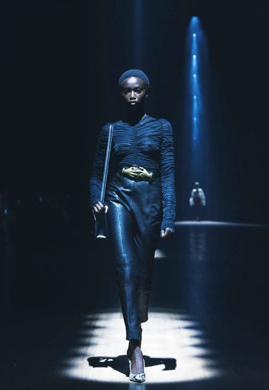 A Good Belt is All You Need - by Kelly Williams display picture 1