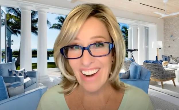 A person wearing blue glasses

AI-generated content may be incorrect.