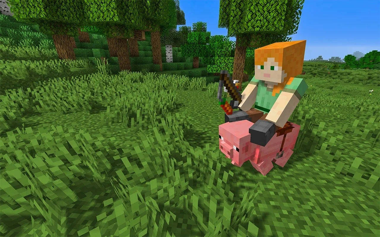 Live pink cubes in Minecraft - all about pigs - Ensigame