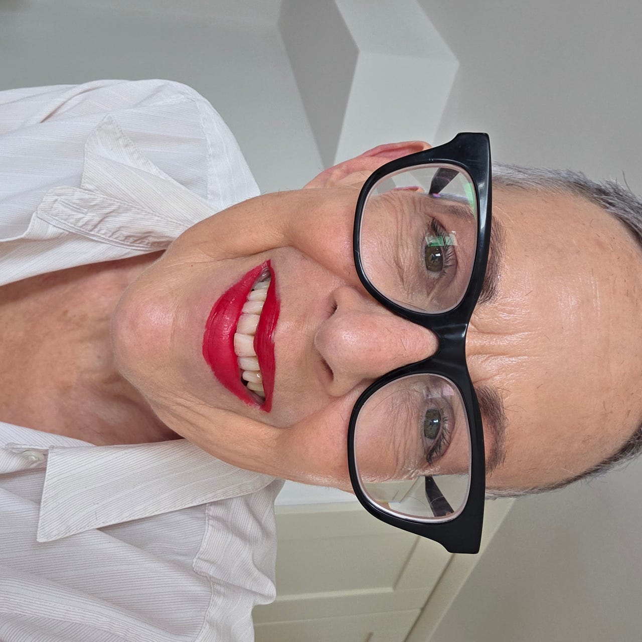 Carolyn Chebaro logo