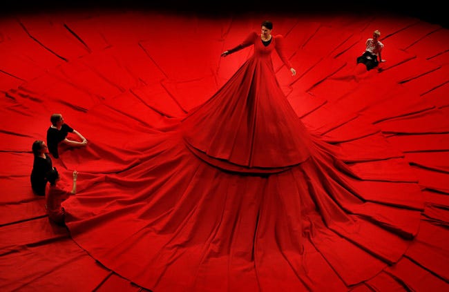 Aamu Song: Reddress | mail.ophirah.nl