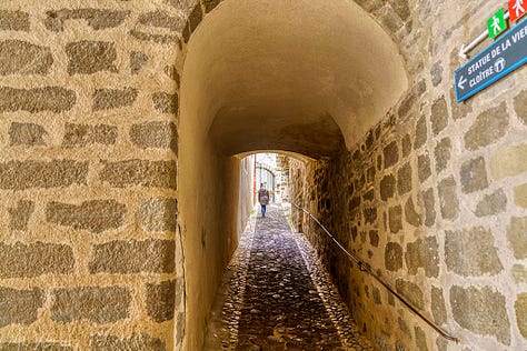 To the Rocher Corneil from the cathedral