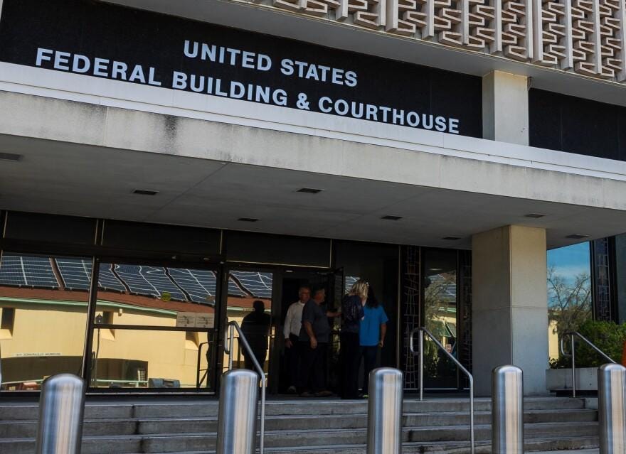 Handwriting On The Docket: Handwriting expert Curt Baggett links disputed signs to Jeremy Hales. The federal Bad Neighbors case is COOKED!