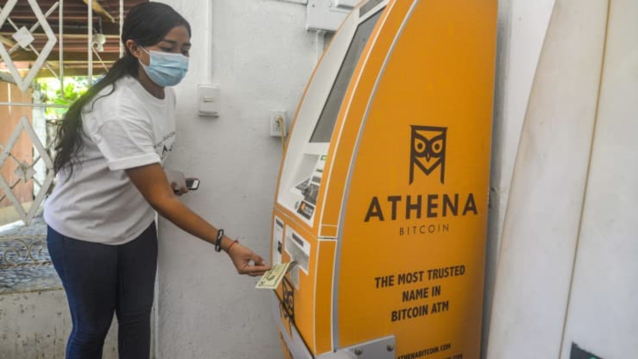 Bitcoin Beach: In El Salvador, a glimpse of a cryptocurrency economy