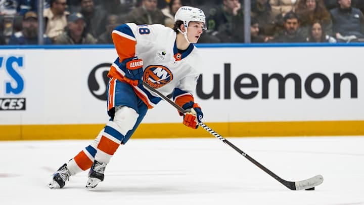 Kraken Ready for Islanders' Matthew Schaefer Amidst Homestand Kraken Ready for Islanders' Matthew Schaefer Amidst Homestand