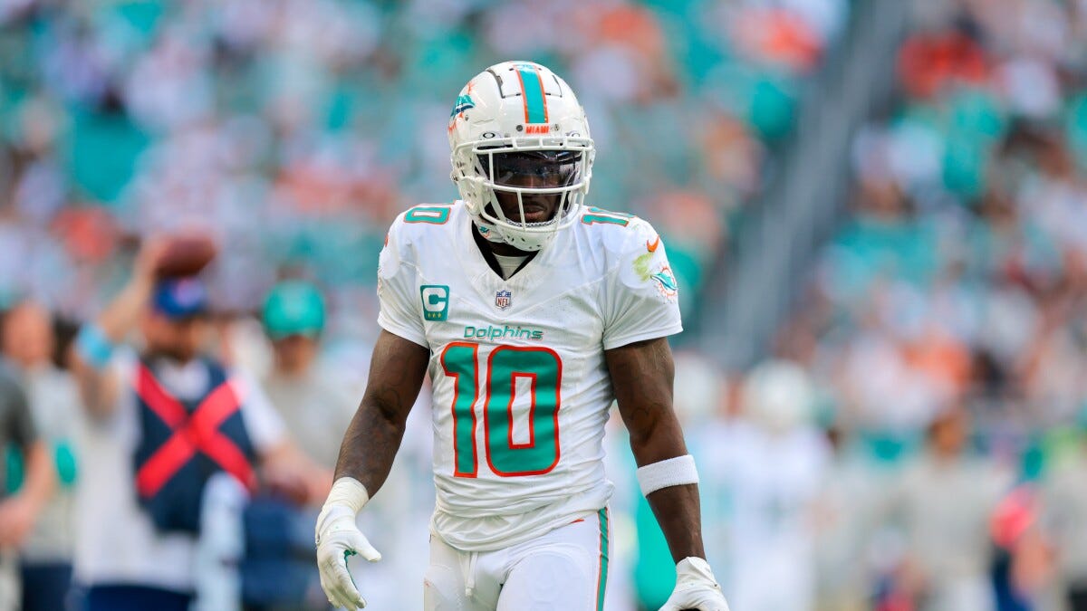 Dolphins offensive coaches say Tyreek Hill has "been great" this offseason  - NBC Sports
