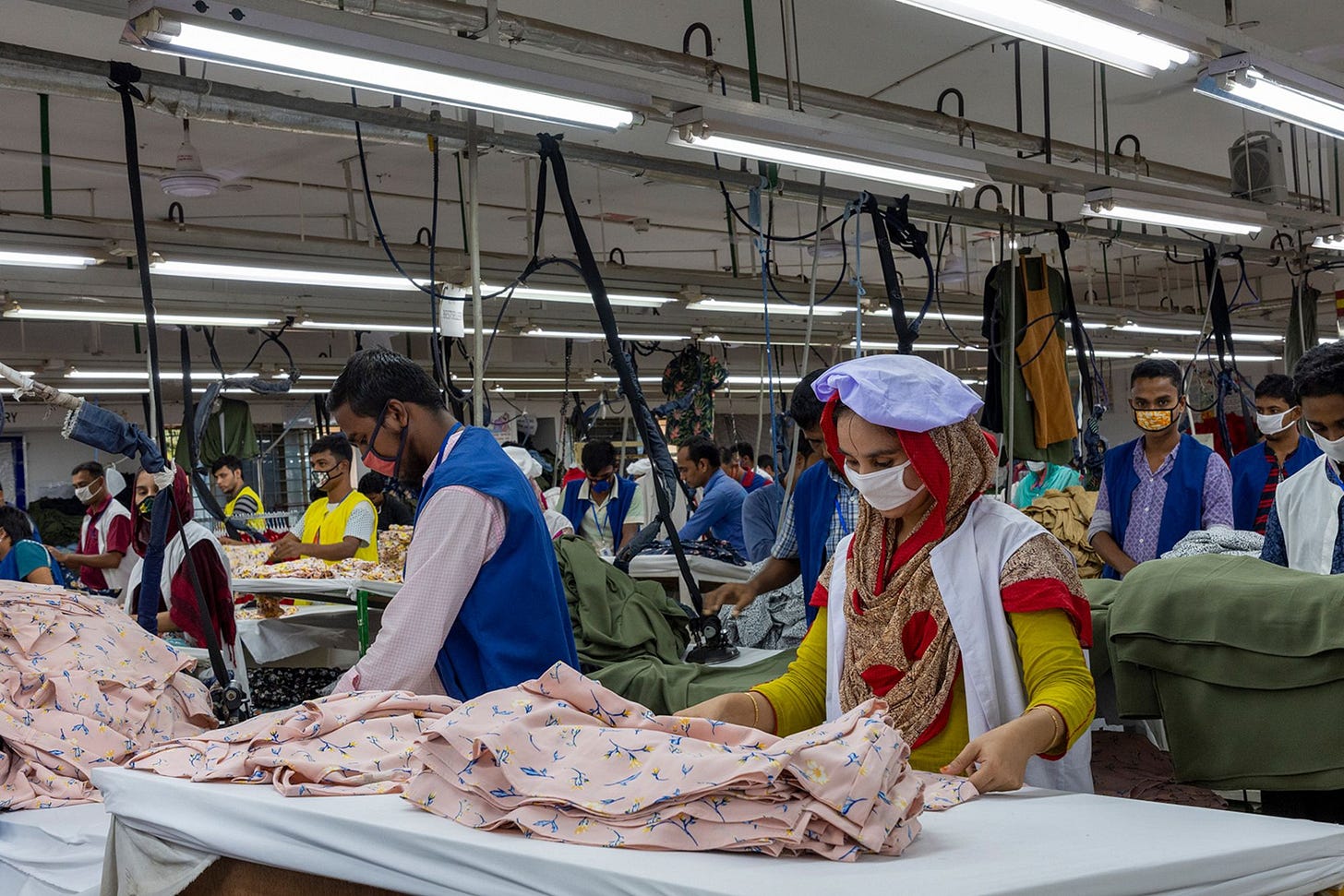 New report says fashion brands 'failed to even show up' when addressing  climate change | CNN