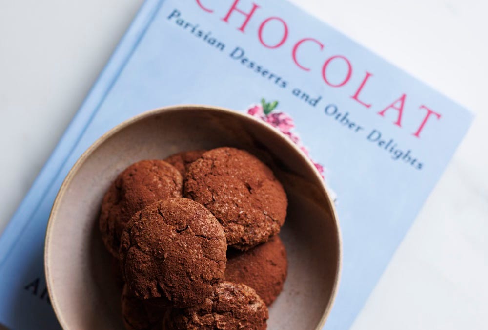 Macarons au Chocolat Fondant by Aleksandra Crapanzano