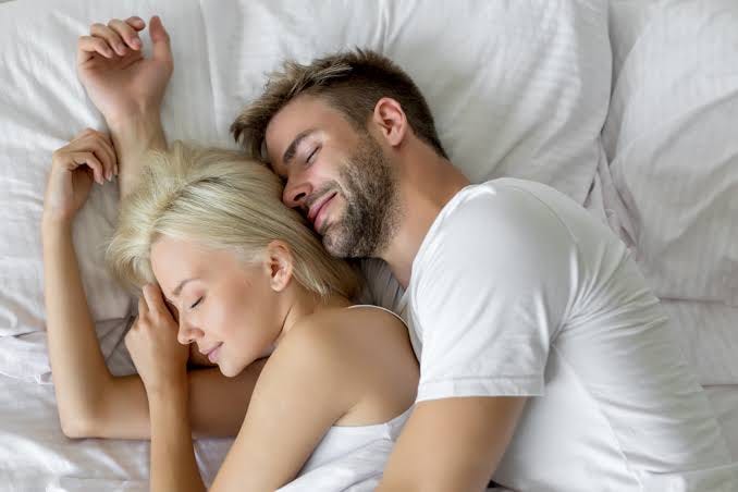 Should I Go to Bed at the Same Time as My Spouse? | Sleep Centers of Middle Tennessee