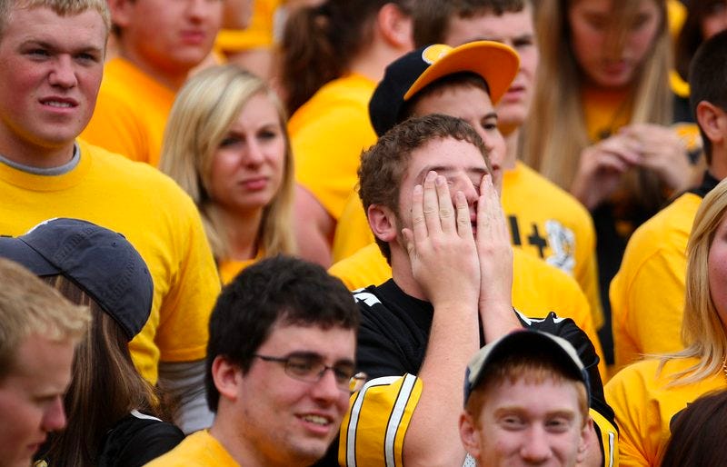 hawkeye fans