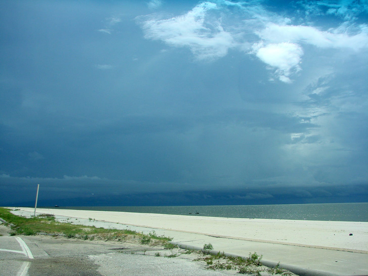 heavy clouds as a storm rolls in over the Gulf Of Mexico (copyrights for AI material)