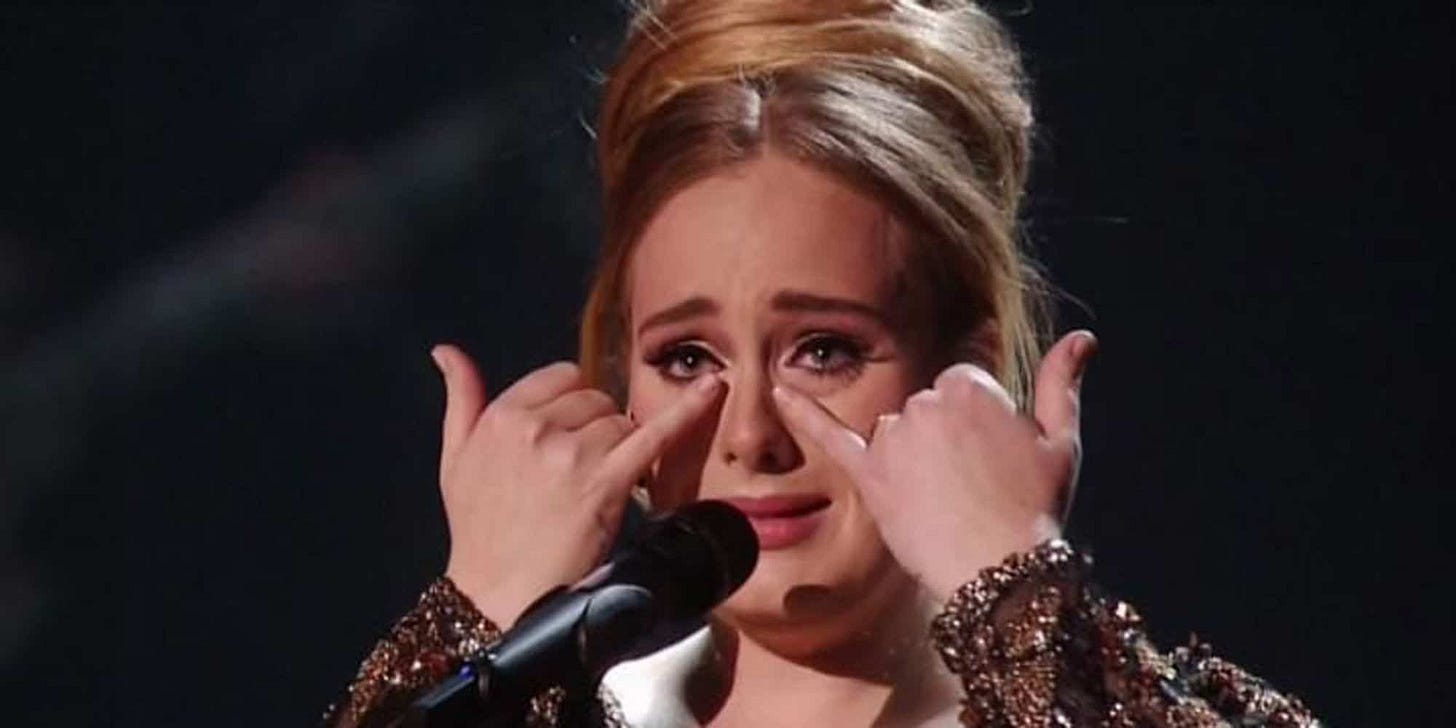 Why do I cry when I sing? ( Top 8 Reasons ) » How to sing better 101