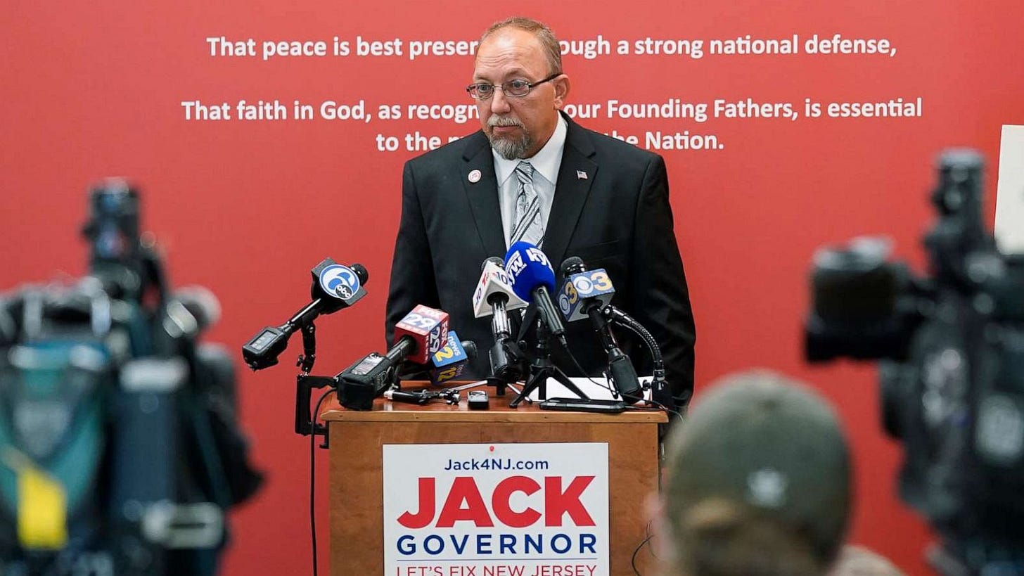 NJ state Sen.-elect Edward Durr meets with Islamic group after apologizing  for anti-Muslim tweet - ABC News