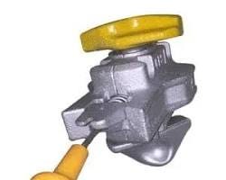 Image of Semiautomatic Twist Locks in cargo securing