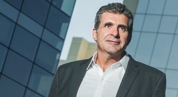 Cyrela tem lucro recorde após IPO de subsidiárias | Empresas | Valor  Econômico