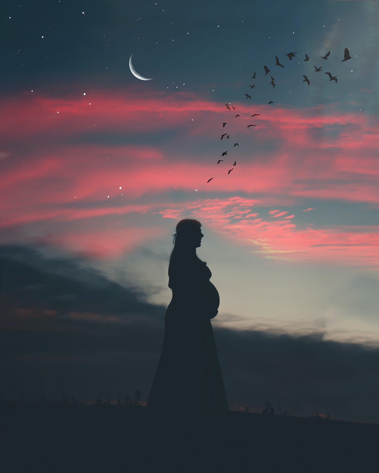 Photo of a pregnant woman by Marcos Flores from Pexels