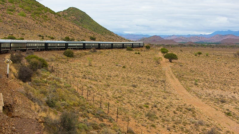 10 Greatest Train Travel Experiences in the World