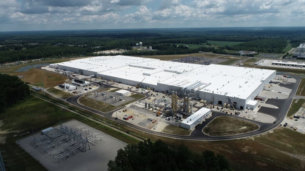 LG & Samsung SDI Pivot to LFP Production for General Motors EVs