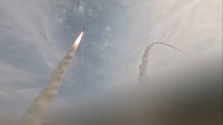 US launches new strikes on Iran as Trump moves to ‘hold forces accountable’ US launches new strikes on Iran as Trump moves to ‘hold forces accountable’