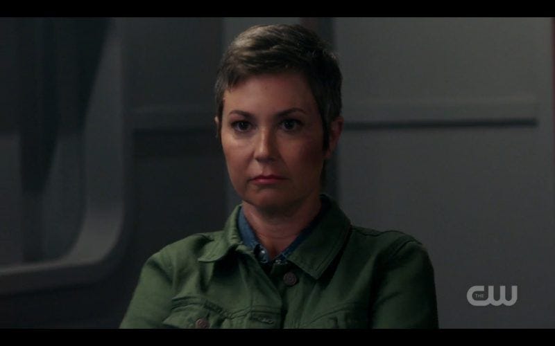 jody looking at sam winchesteer suprnatural 1222 jody looking at sam winchesteer suprnatural 1222