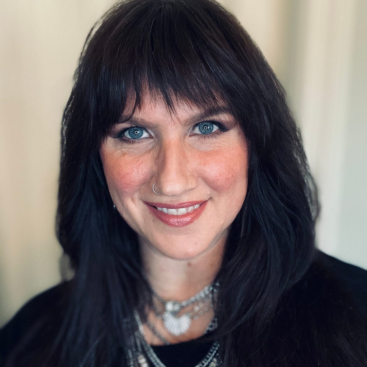 Leslie’s Substack The Memoir Treatment