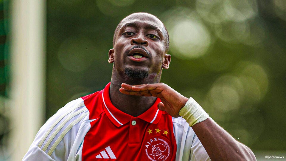Nú al smaakmaker bij Club Brugge, maar waar liep het in hemelsnaam mis voor Carlos Forbs bij Ajax? | Sporza Nú al smaakmaker bij Club Brugge, maar waar liep het in hemelsnaam mis voor Carlos Forbs bij Ajax? | Sporza