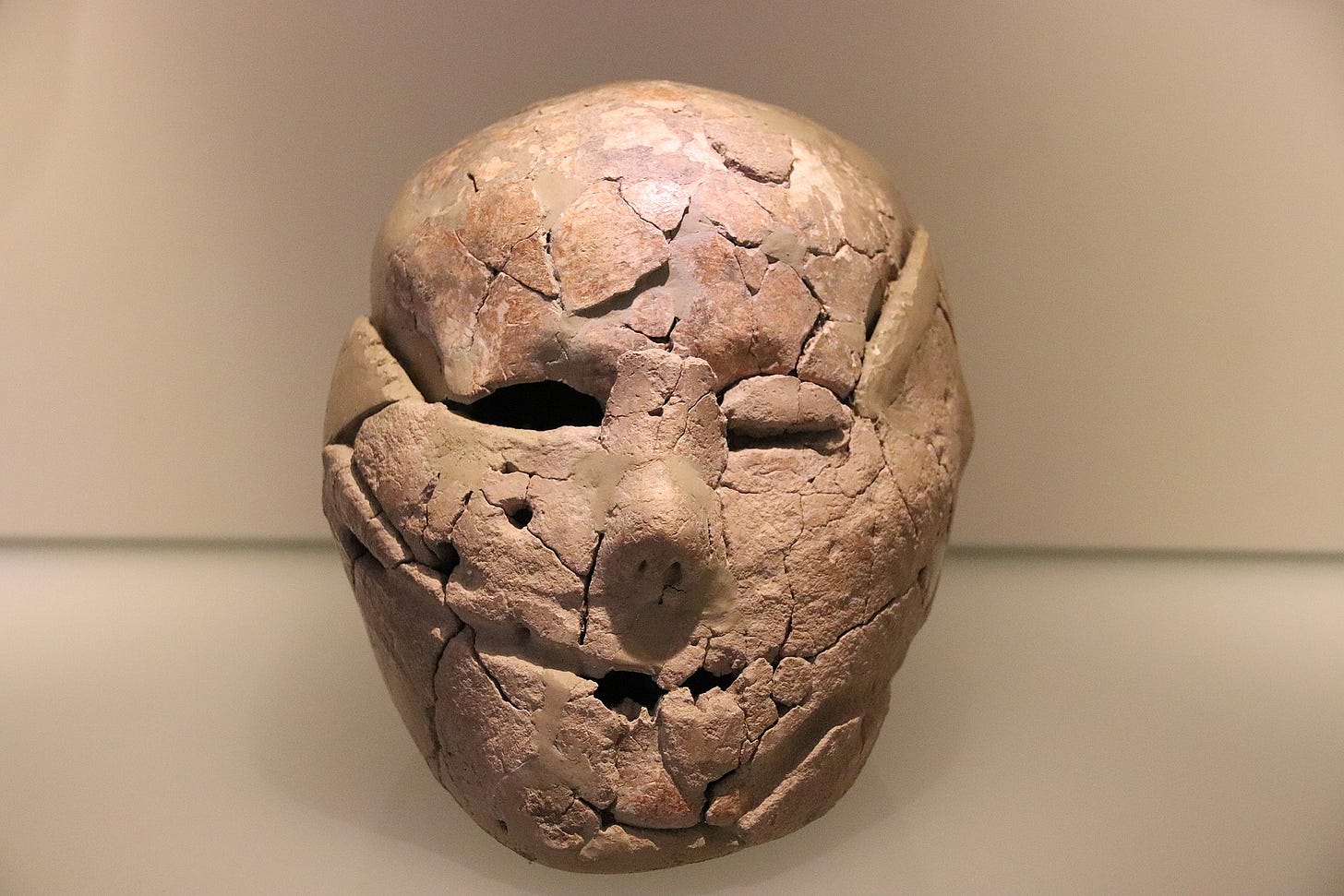 Plastered Skull, c. 9000 BC.jpg Plastered Skull, c. 9000 BC.jpg