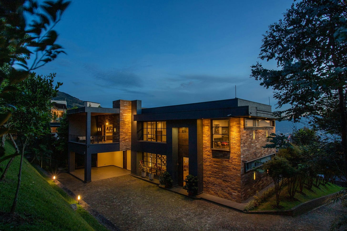 Manage Your New Home Build Project in Jamaica More Effectively Now