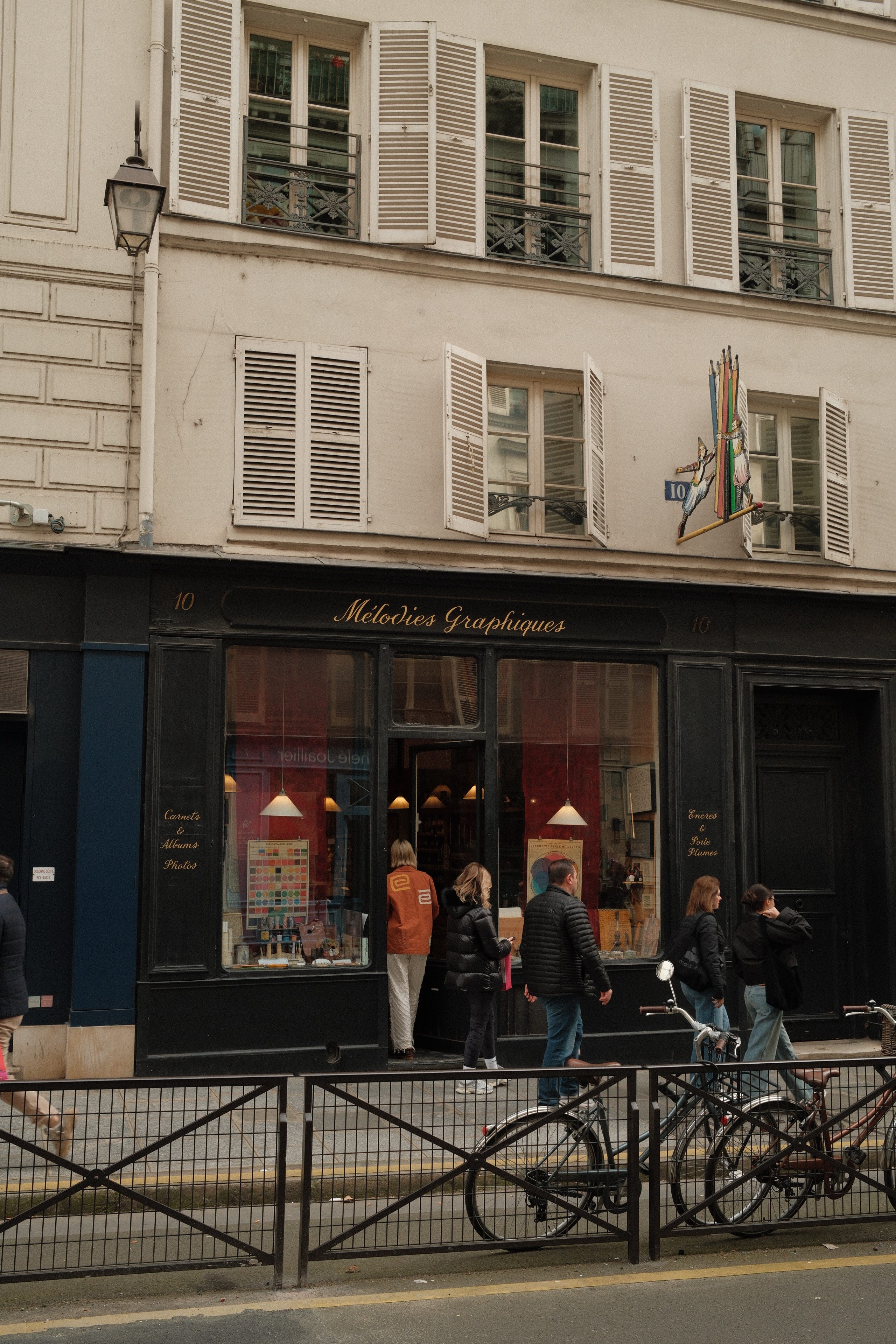 Local Guide — Paris 3rd, 4th & 11th - by Chloe Tozer