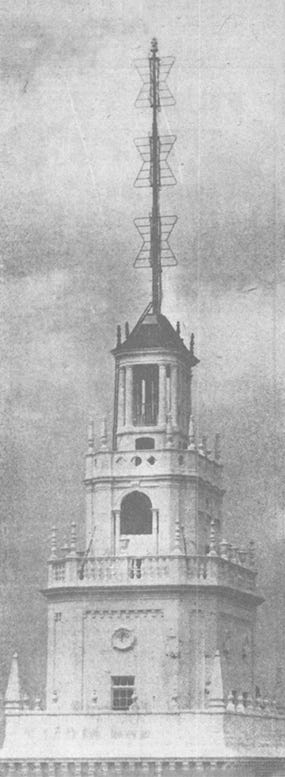  Figure 1: Antenna on Everglades Hotel in 1950