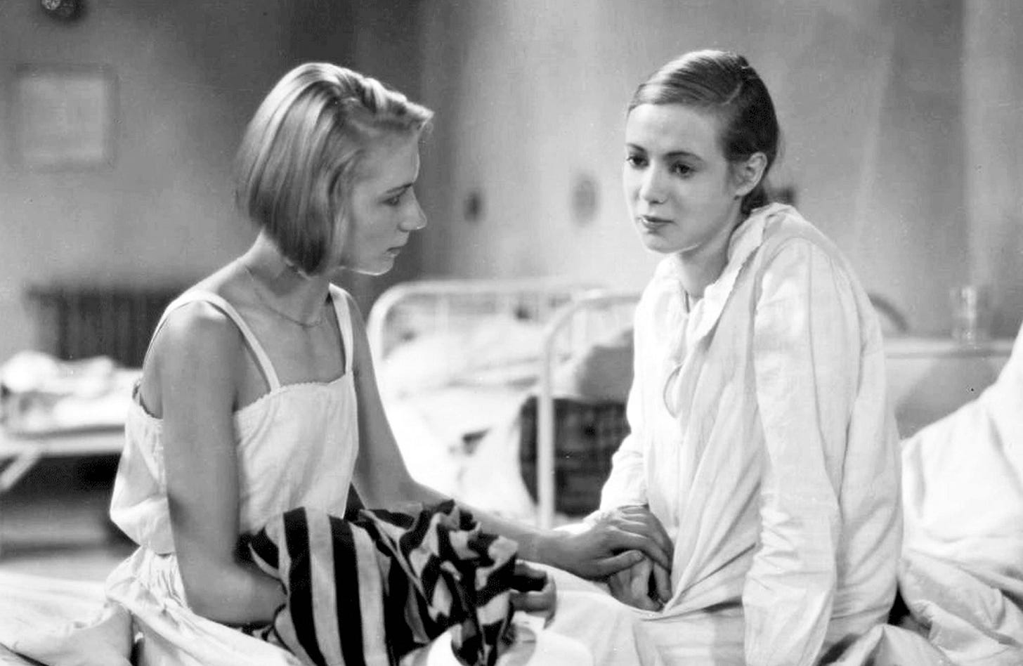 Madchen in Uniform (1931) - Turner Classic Movies