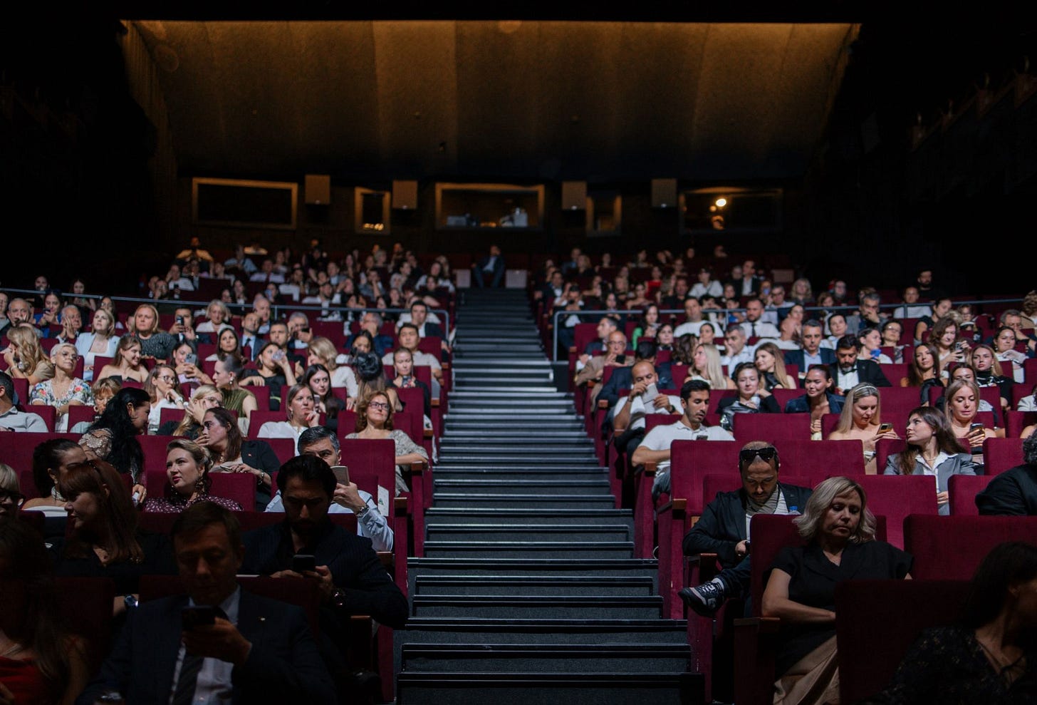 No alternative text description for this image