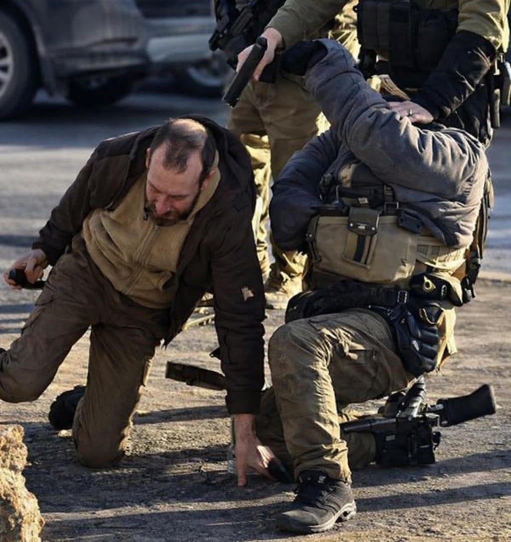 ALEX PRETTI ALEX PRETTI