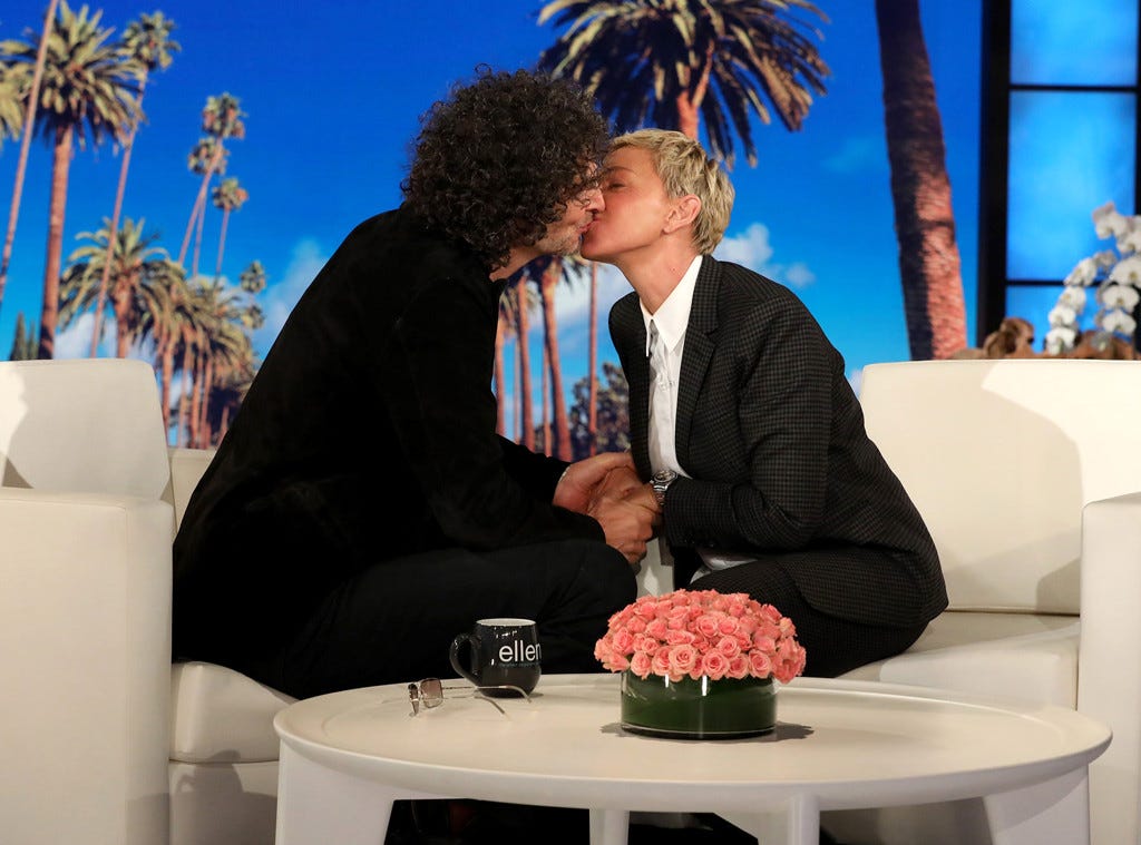 Ellen DeGeneres Kisses Howard Stern To Make Everyone Forget About That George  W. Bush Photo | KIDN – The Lift FM