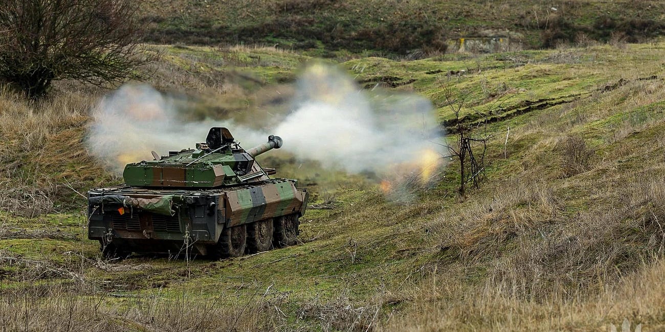 The Ukrainian Marine Corps' AMX-10RC Recon Vehicles Have Become Night-Shooting Artillery