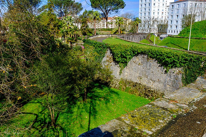 Bayonne ramparts