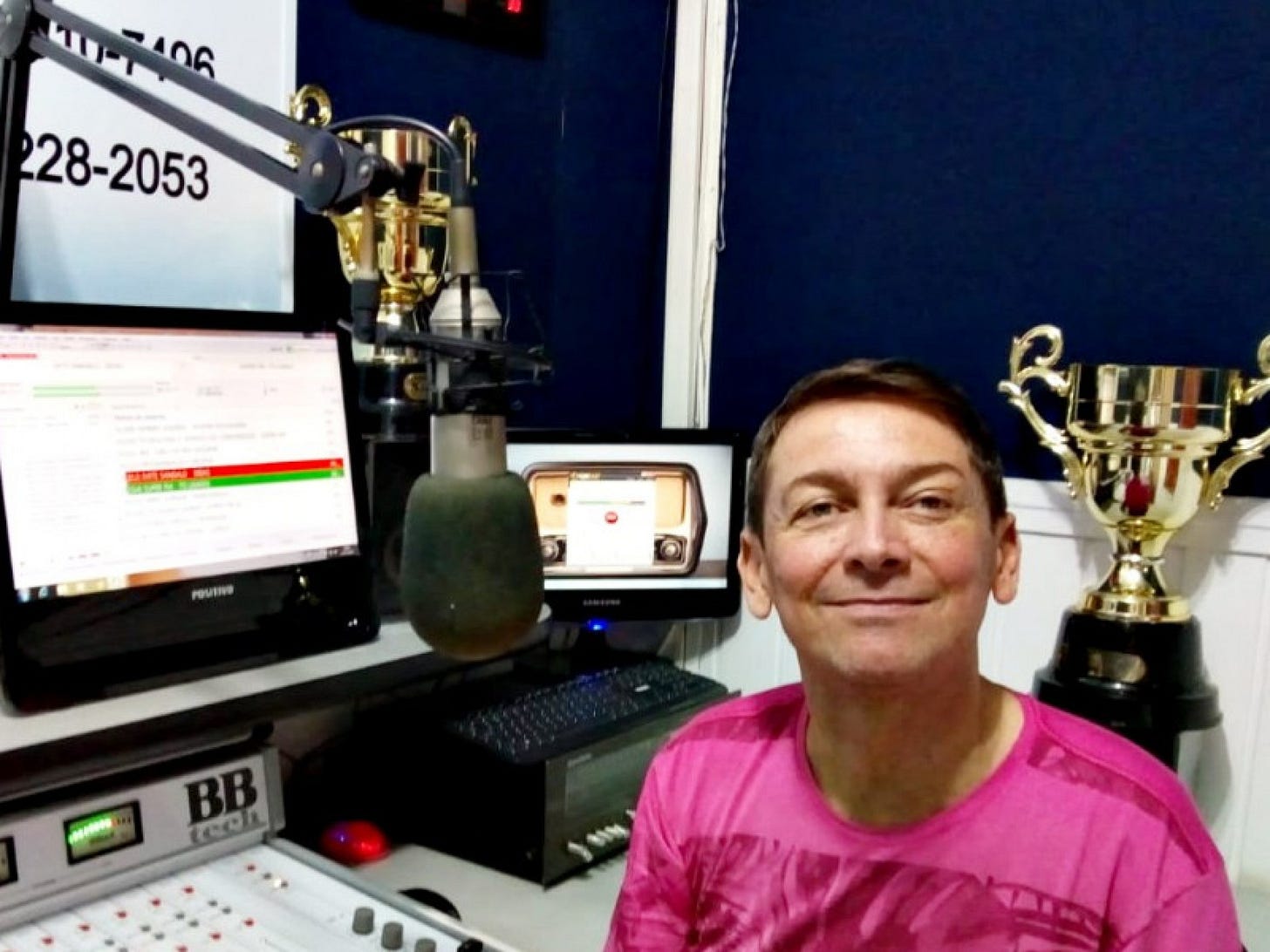 Morre o radialista Hidalgo Netto, aos 52 anos Morre o radialista Hidalgo Netto, aos 52 anos