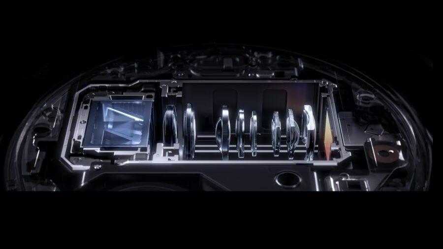 Leica 200MP 75-100mm optical zoom telephoto camera Leica 200MP 75-100mm optical zoom telephoto camera