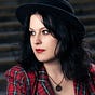 Louise Distras's avatar